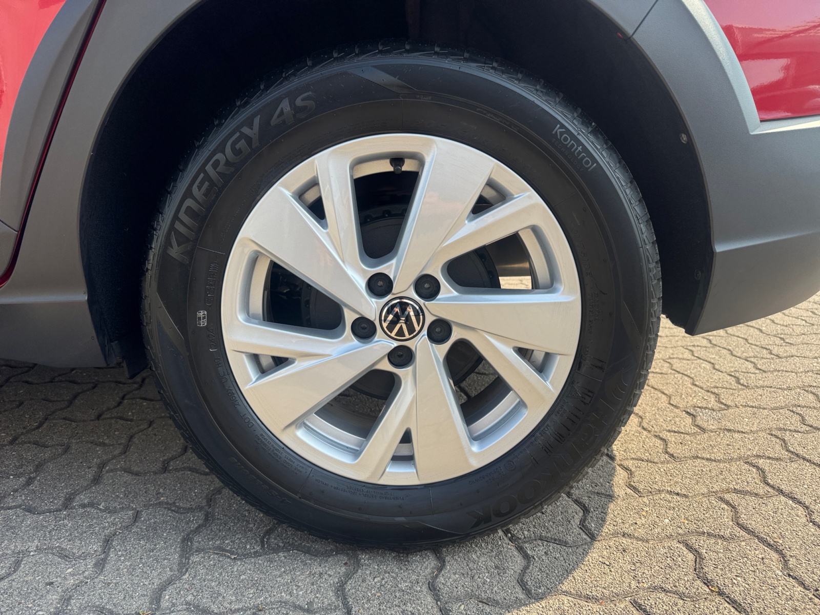 Taigo Life 1.0 l TSI OPF (95 PS) 5-Gang PDC,LED